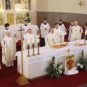 Nadbiskup Kutleša predvodio misu povodom Dana škole Nadbiskupske klasične gimnazije
